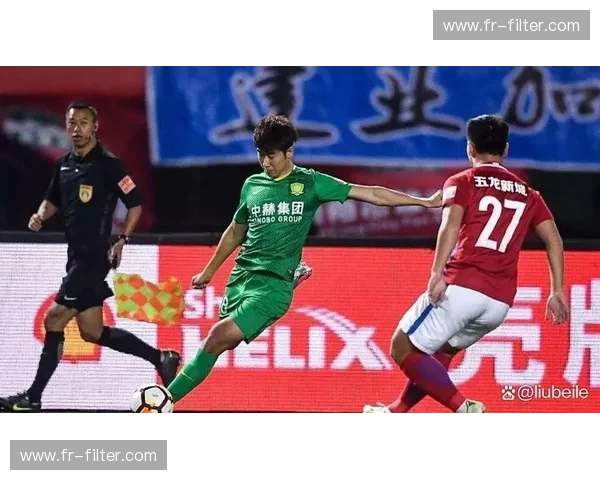 蓝绿交锋的史诗记忆：江苏与国安，不仅仅是一场90分钟的较量